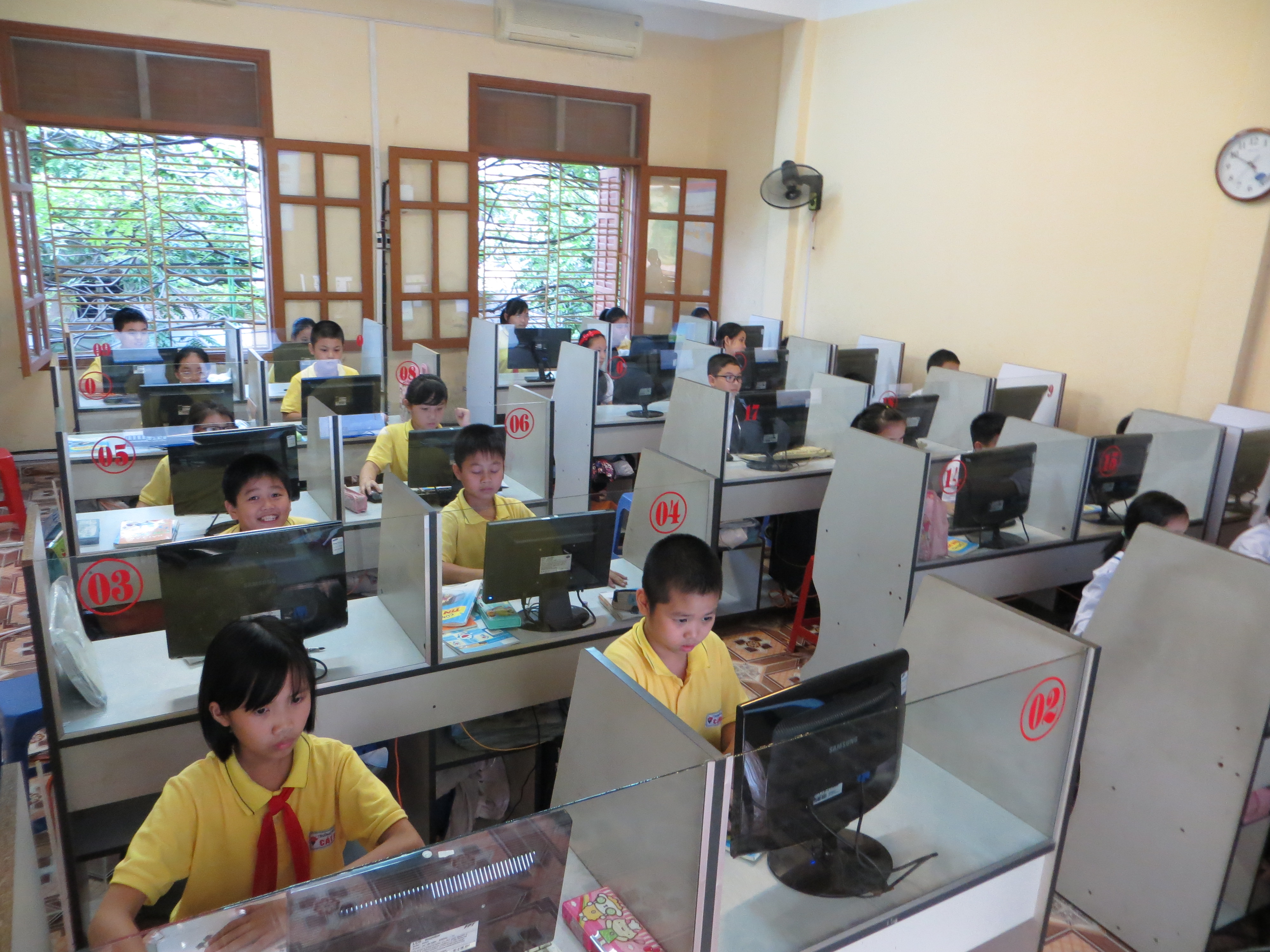 Một số hoạt động dạy - học Tin học của trường Tiểu học Cát Bi